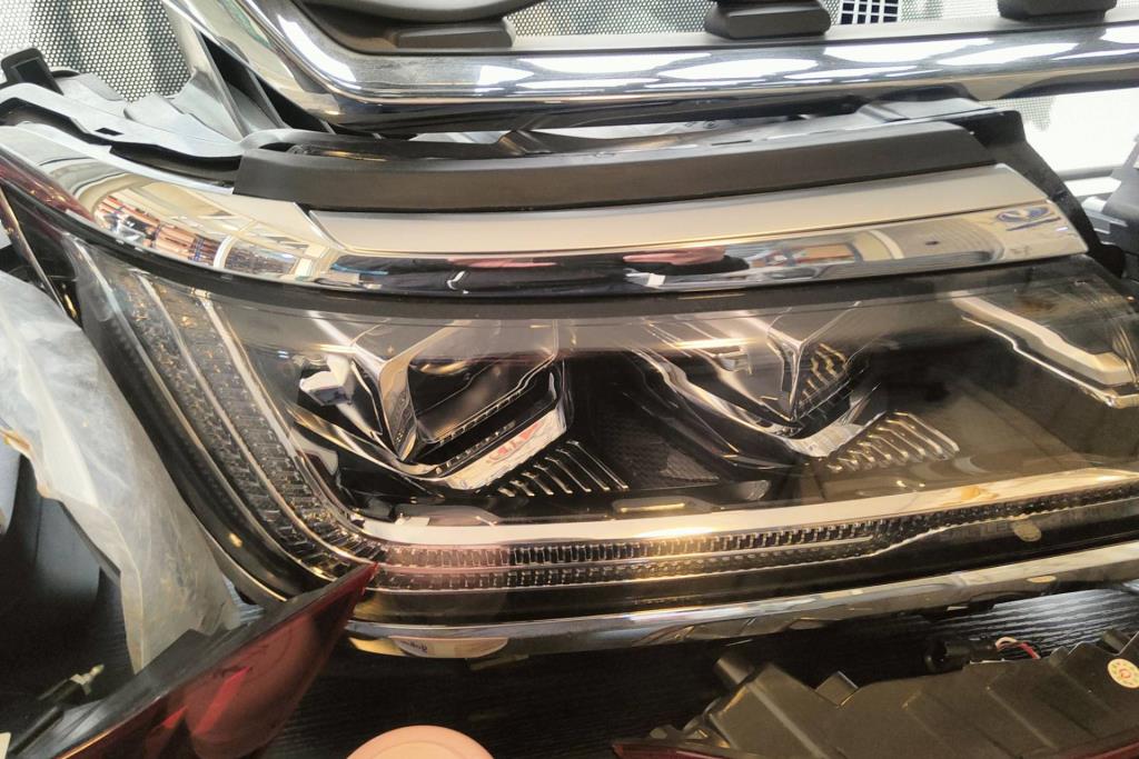 Lights Front light MG RX8