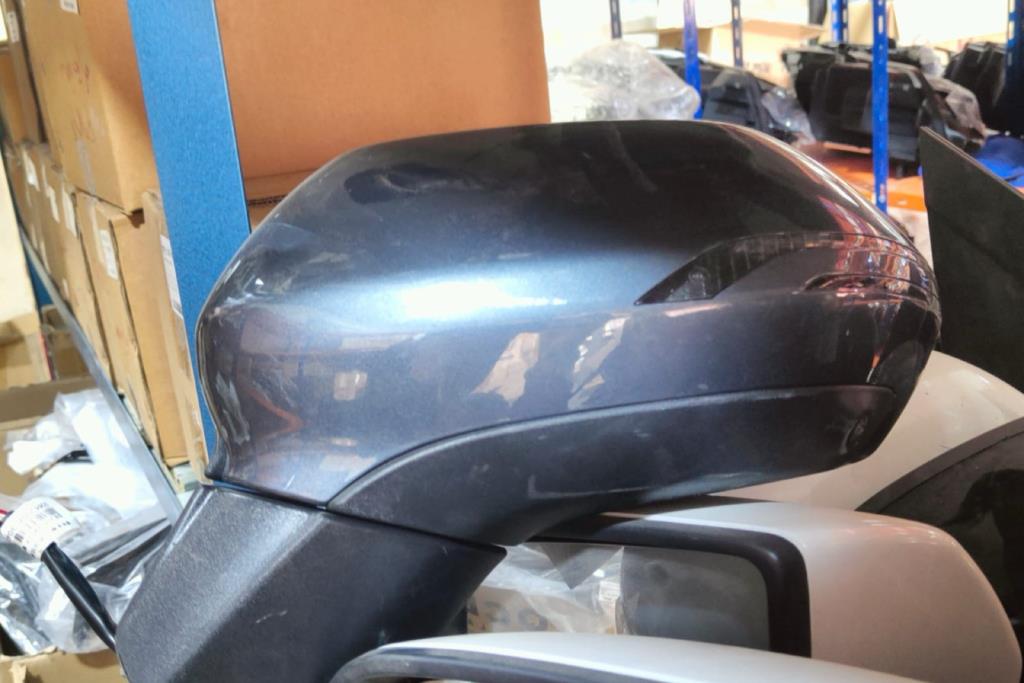 مرآة جانبية يمين شمال جيلي اوكافنجو 2022 2023