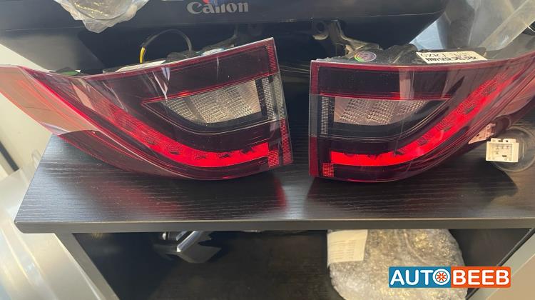 ضوء خلفي يمين شمال جيلي اوكافنجو 2022 2023 2024