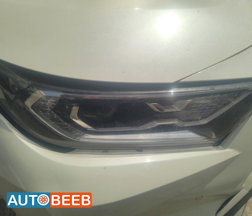 ضوء امامي شمال تويوتا راف فور 2020 2021 2022