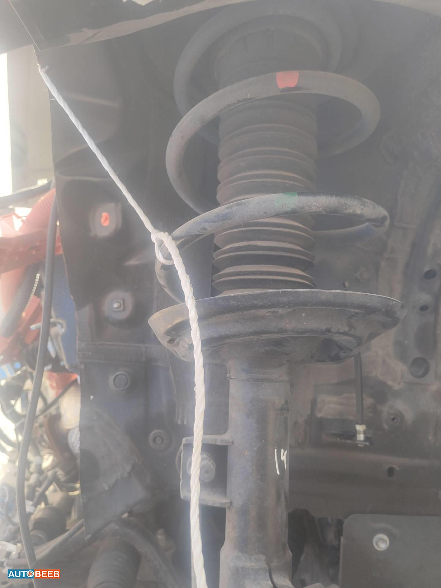  Shock Absorber Toyota RAV4