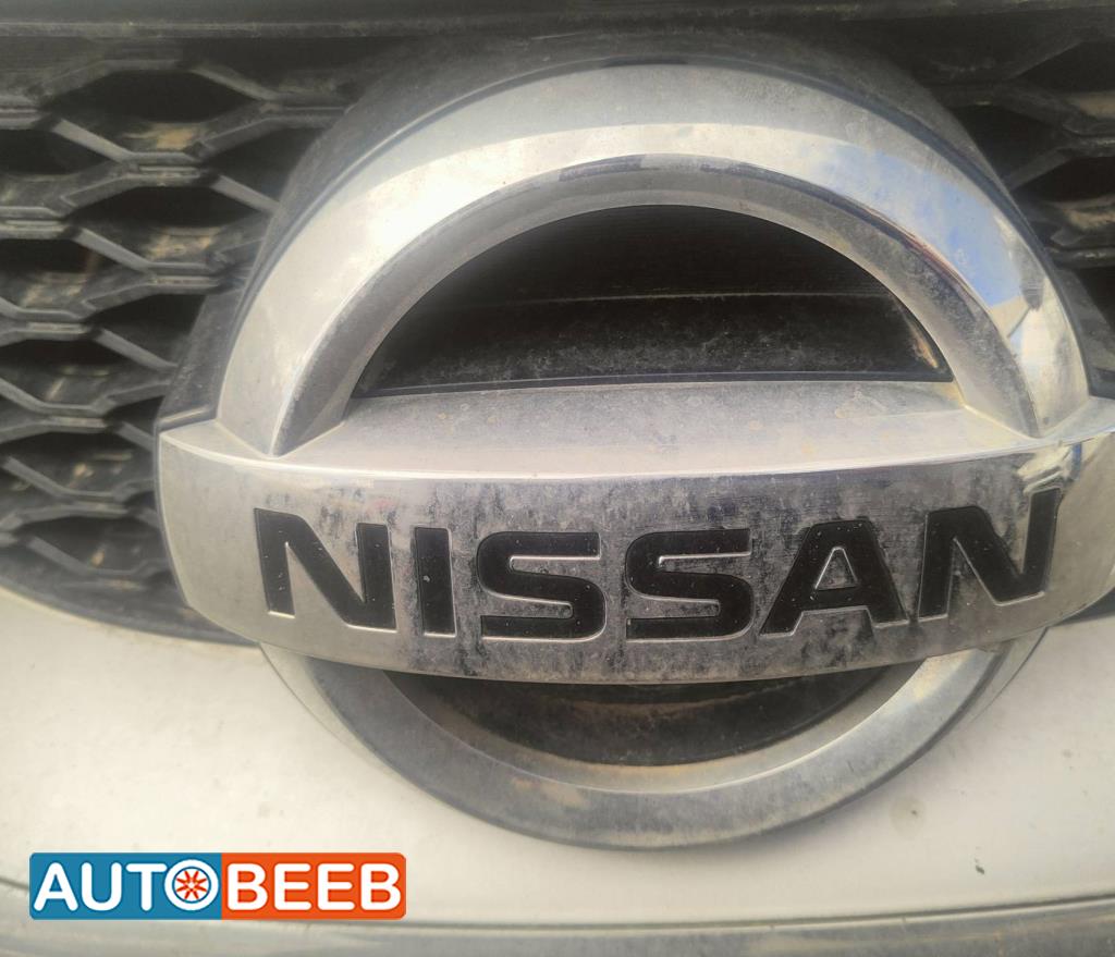 Body  Emblems Nissan Maxima