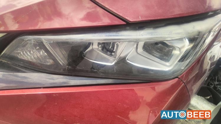 ضوء امامي شمال نيسان ليف 2020 2021 2022