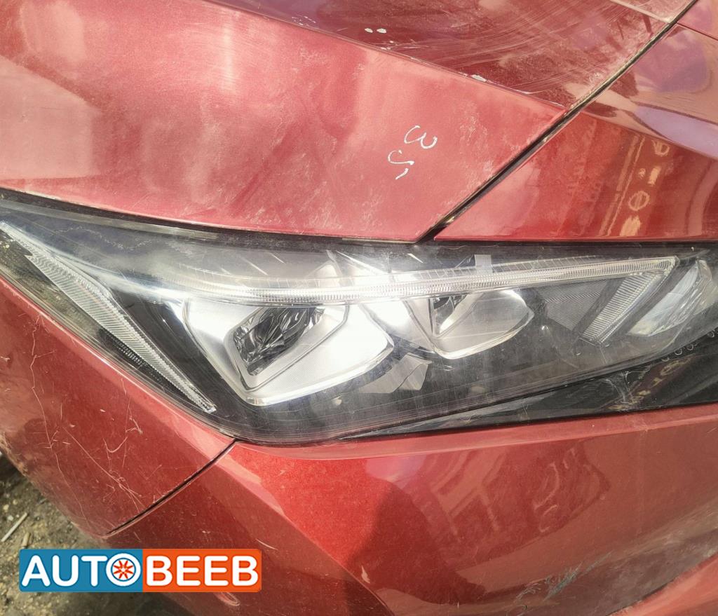 ضوء امامي يمين نيسان ليف 2020 2021 2022