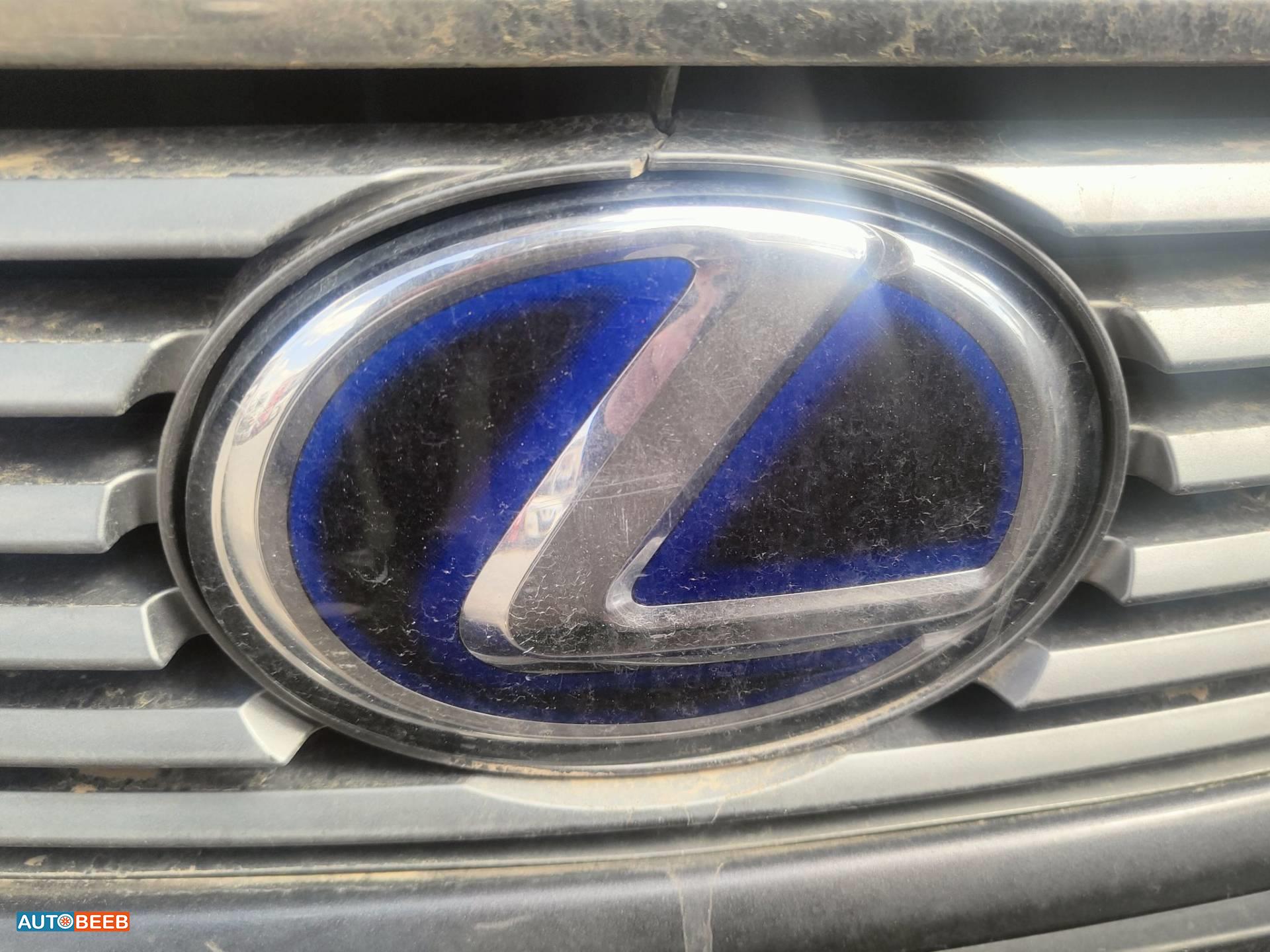 شعار طمبون امامي لكزس es300 2013 2014