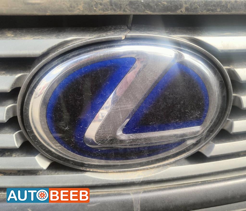 شعار طمبون امامي لكزس es300 2013 2014