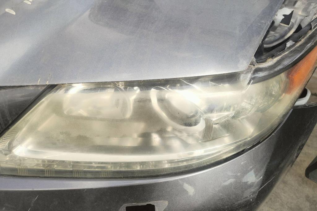 ضوء امامي شمال لكزس es300 2013 2014