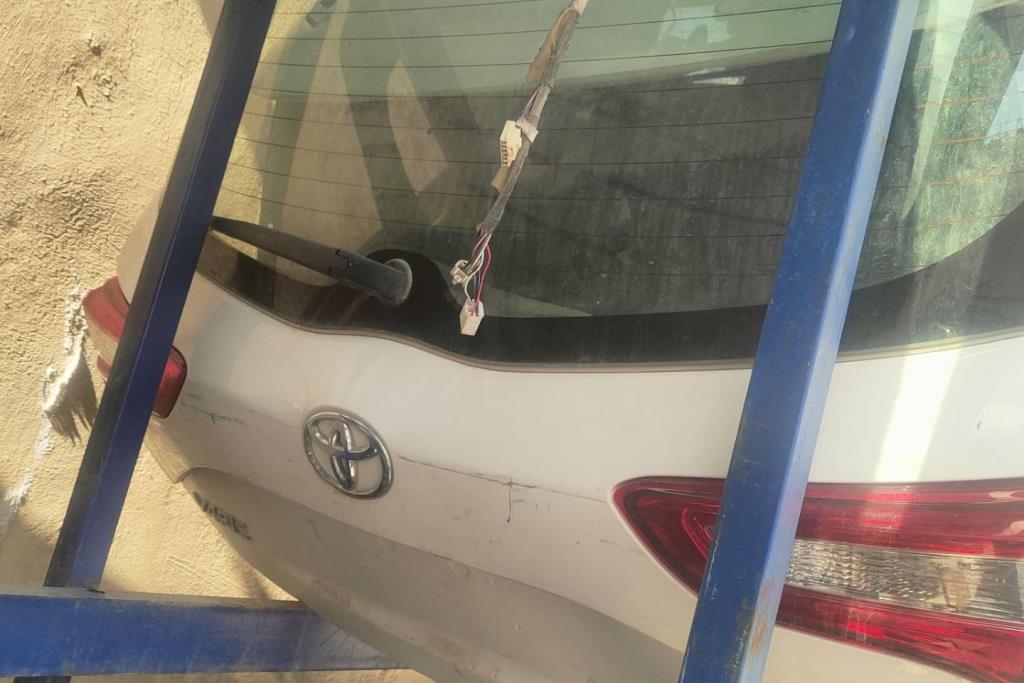 غطاء خلفي تويوتا يارس 2017 2018