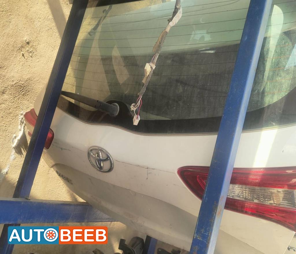 غطاء خلفي تويوتا يارس 2017 2018