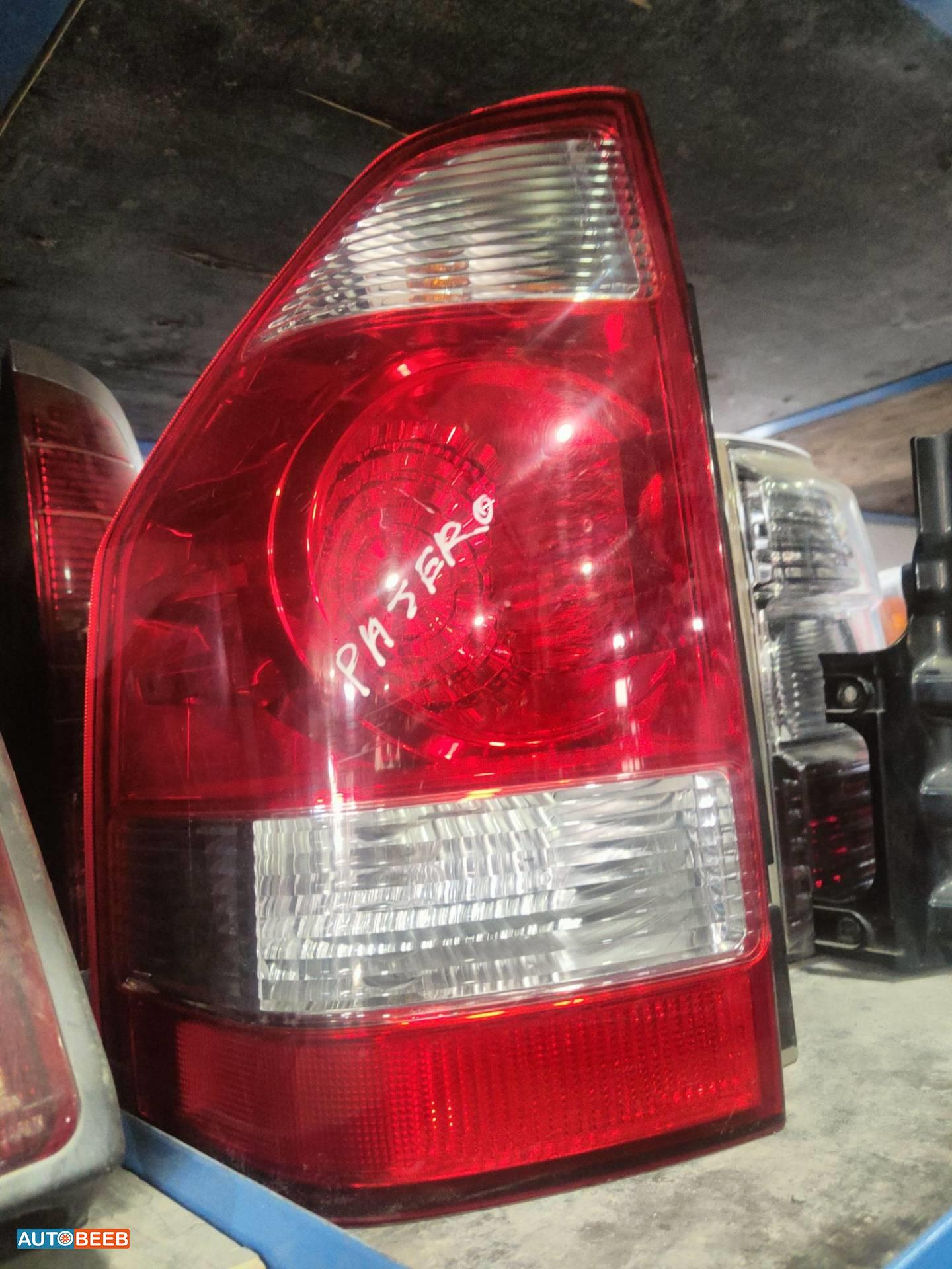 Lights Rear light Mitsubishi Pajero