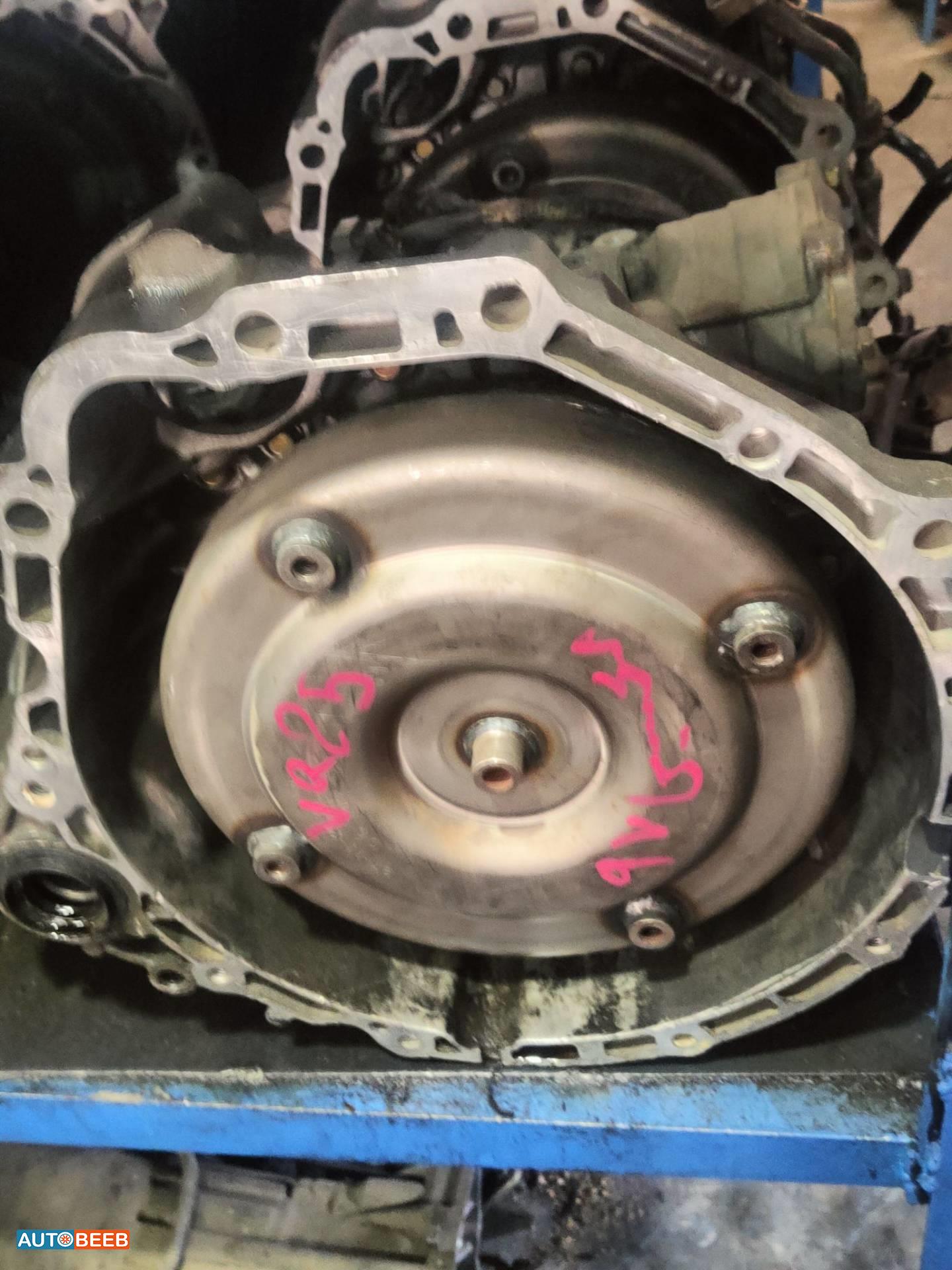  Gear Box Nissan Maxima