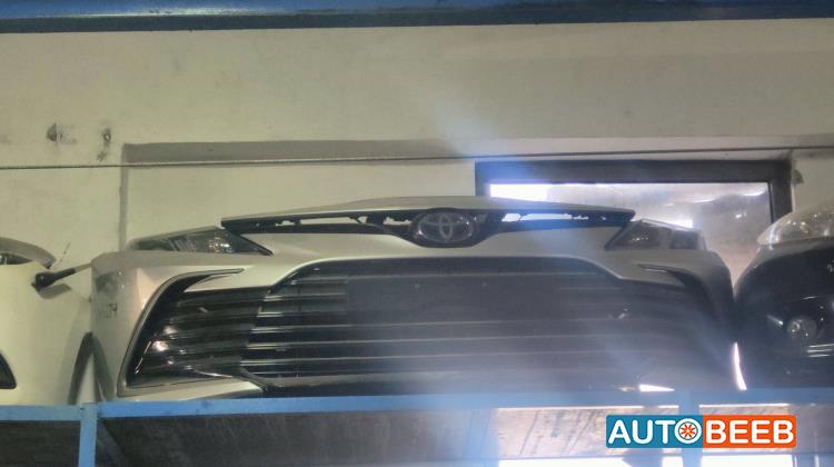 واجهة أمامية طمبون اضوية يمين شمال تويوتا كامري 2019 2020