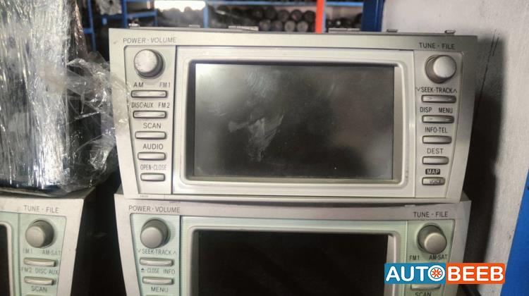 Electronics MP3 Player Toyota Camry