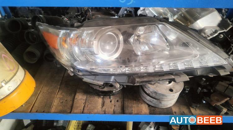 ضوء امامي يمين شمال لكزس es300 2012 2013