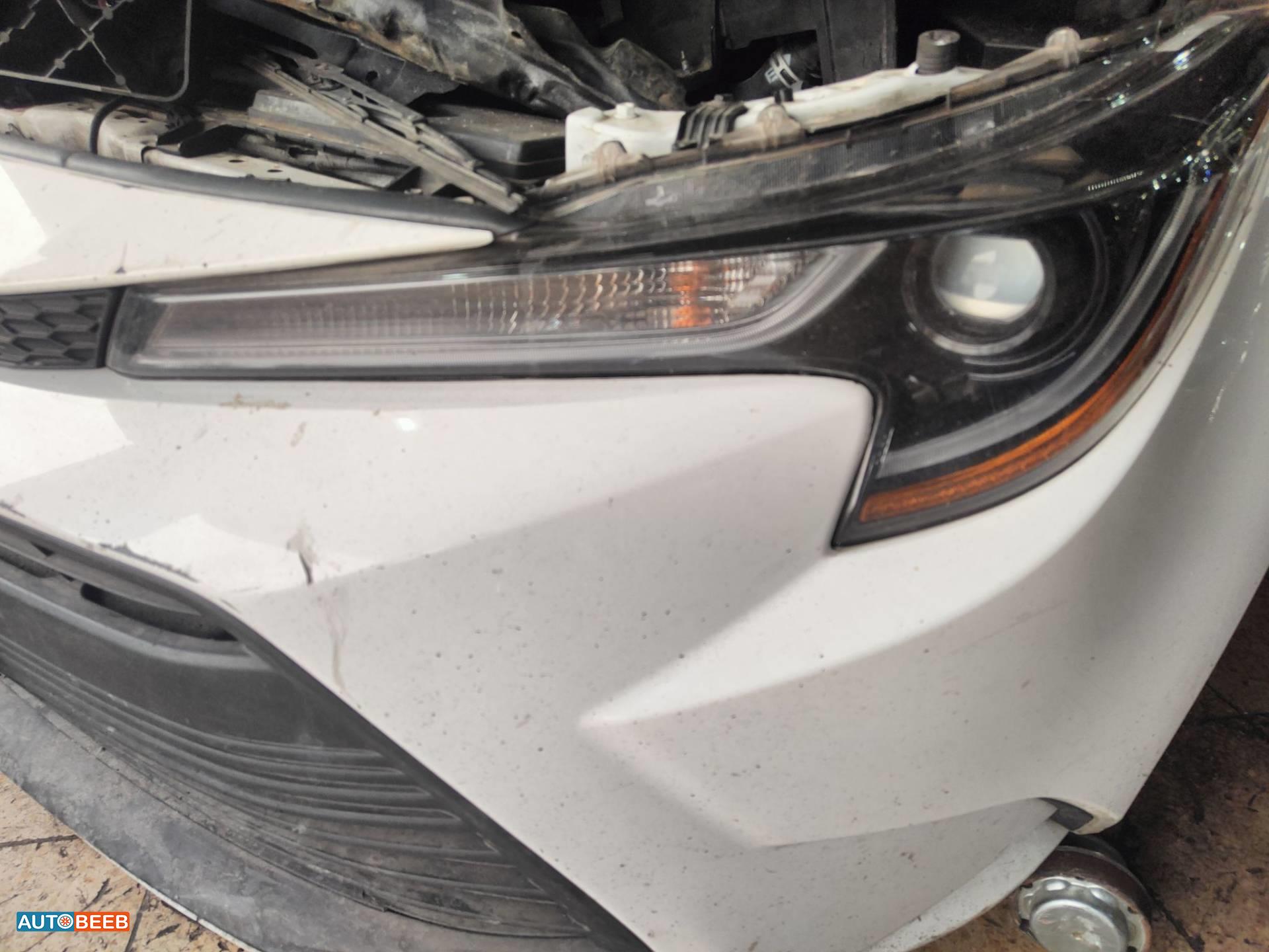 ضوء امامي شمال تويوتا كورولا 2020 2021 2022