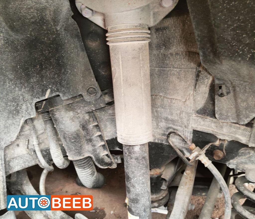 صنوبرص خلفي تويوتا فنزا 2022 2023