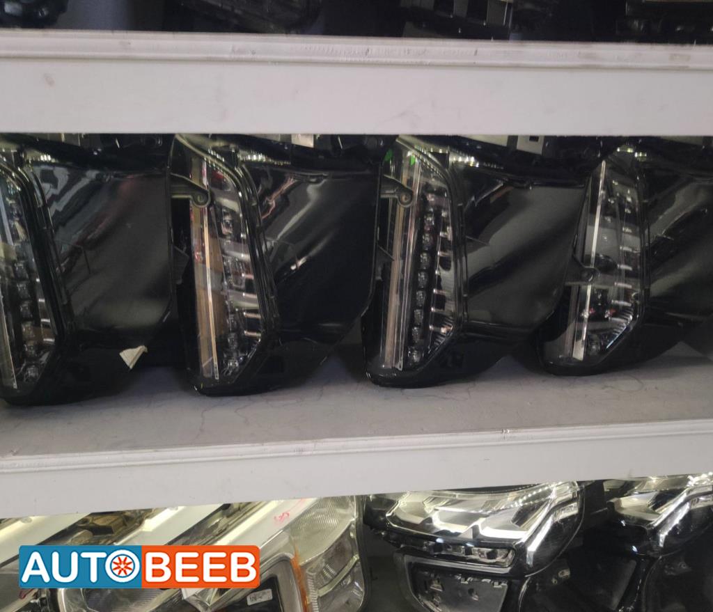 Lights Front light Cadillac Escalade