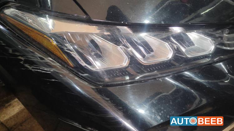 ضوء امامي يمين تويوتا افالون 2020 2021 2022 2023