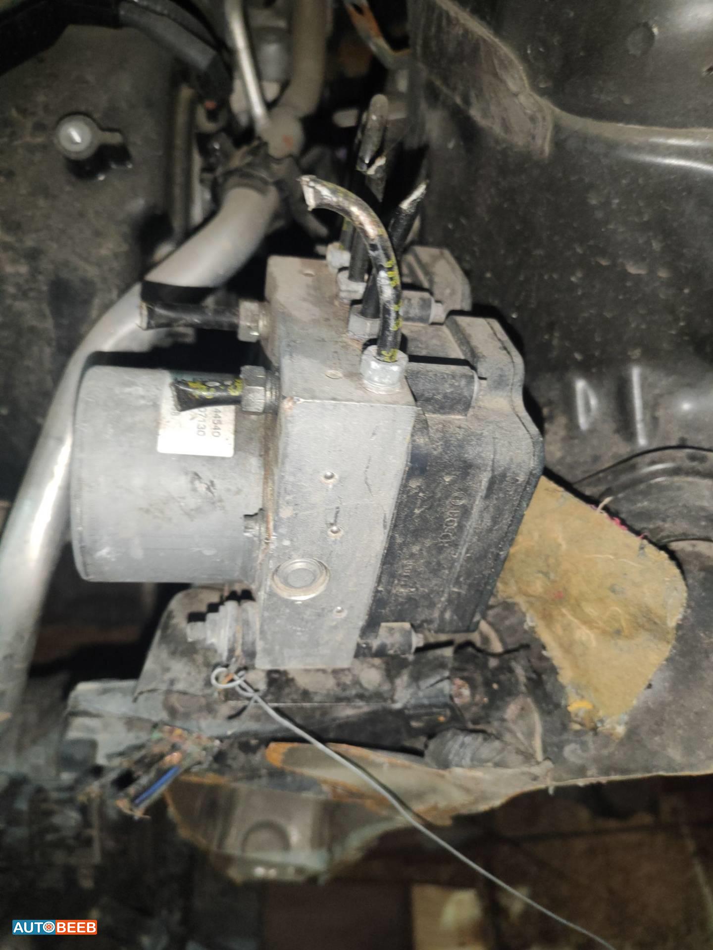 Abs تويوتا افالون 2020 2021 2022 2023