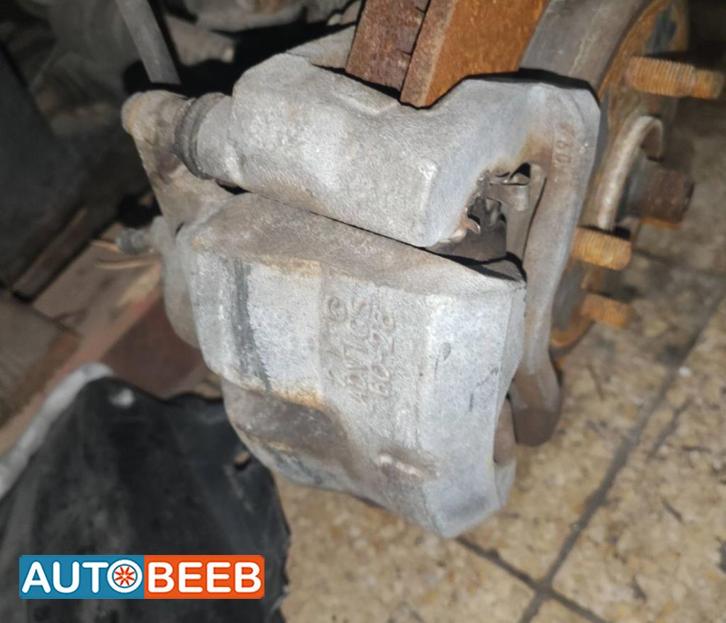 مخ بريك تويوتا افالون 2020 2021 2022 2023