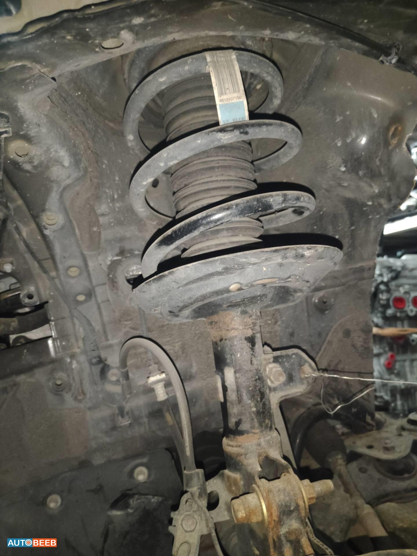  Shock Absorber Toyota Avalon