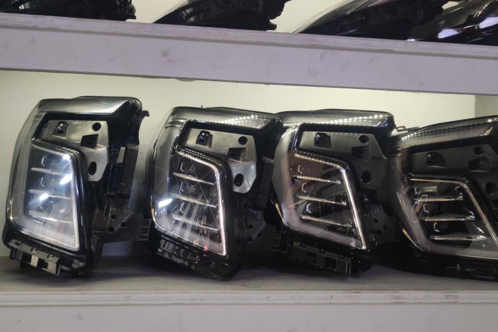 Lights Front light Chevrolet Tahoe