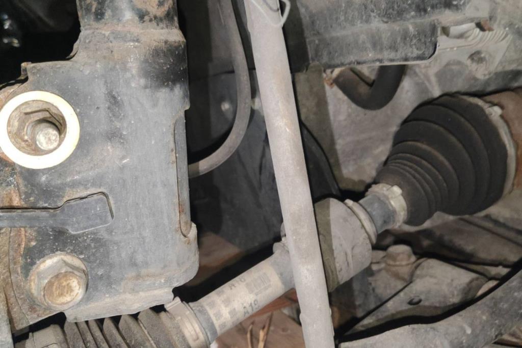 عامود توازن تويوتا افالون 2020 2021 2022 2023