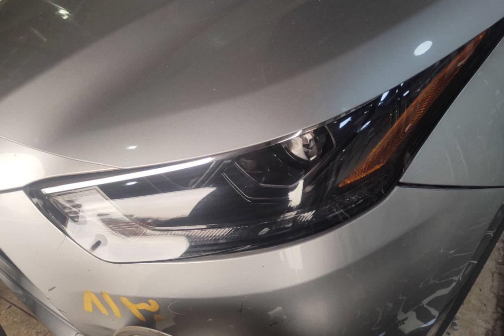 ضوء امامي شمال تويوتا هايلندر 2020 2021 2022 2023 2024