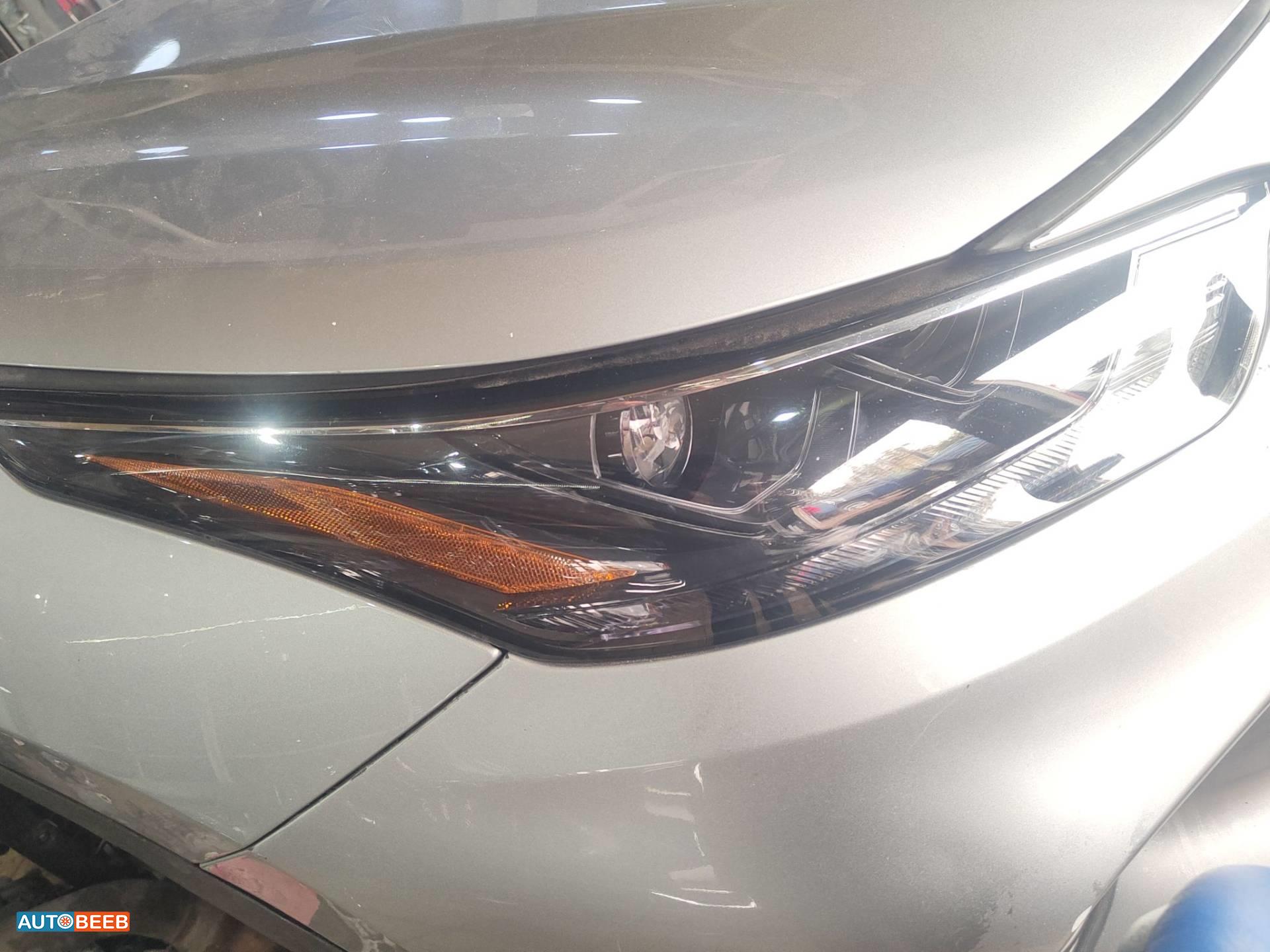 Lights Front light Toyota Highlander