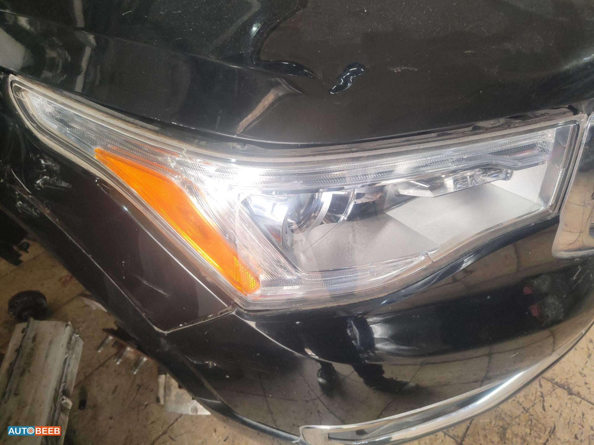 ضوء امامي يمين جي ام سي تيرين 2019 2020