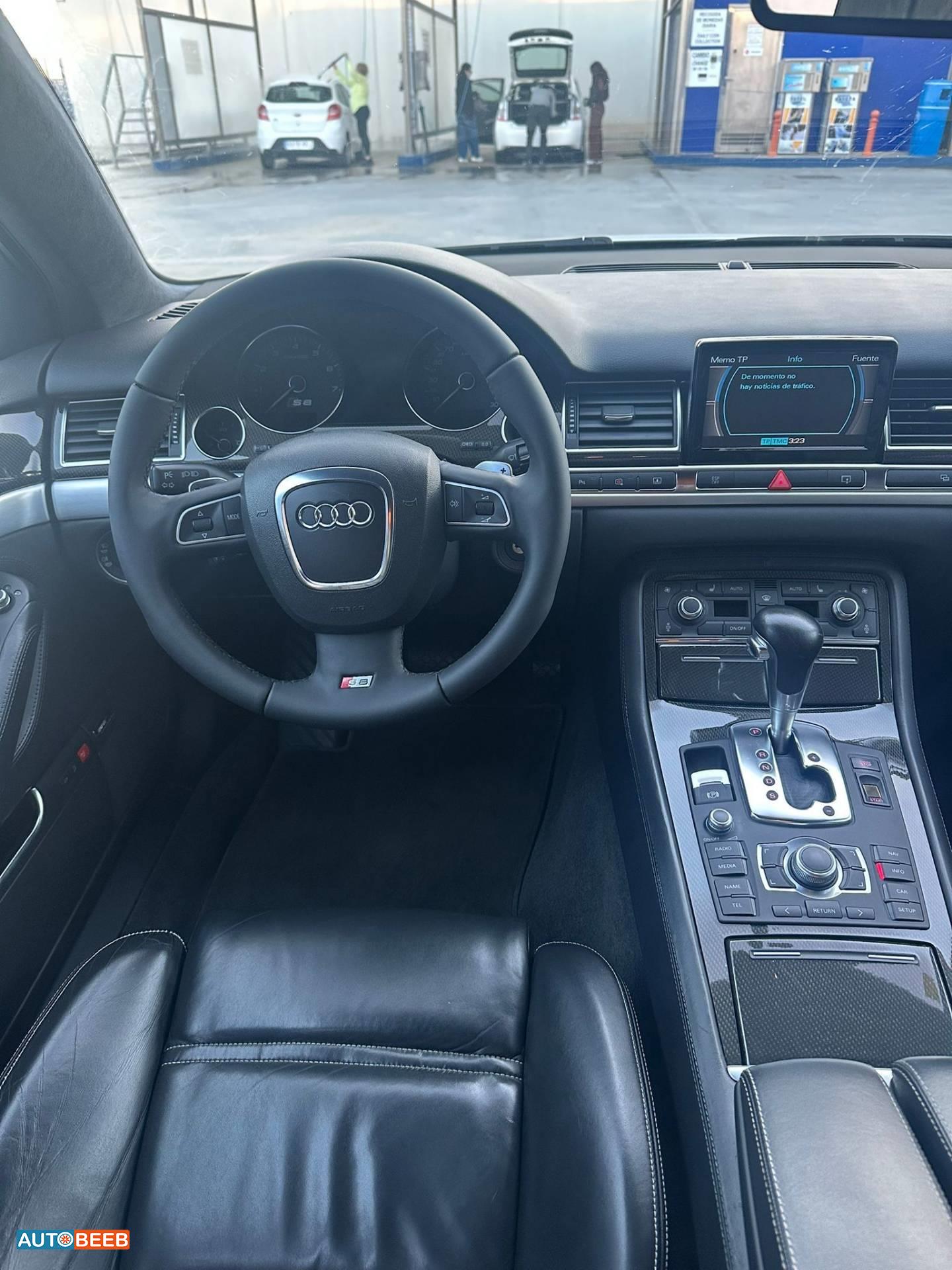 Audi S8 2008