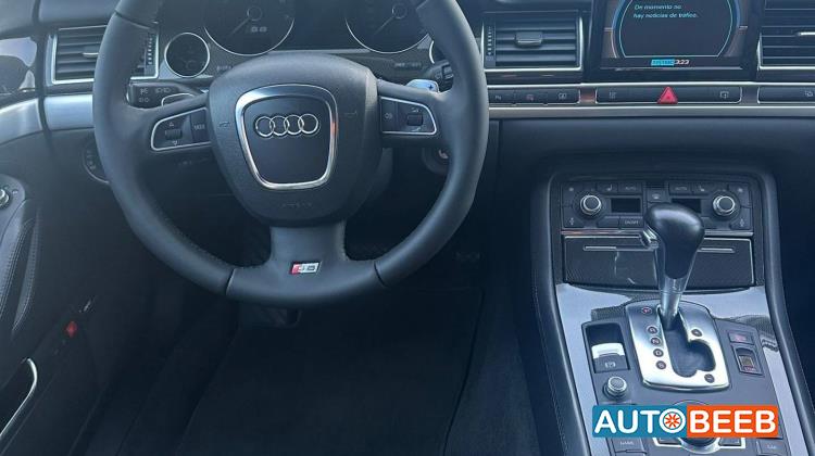 Audi S8 2008