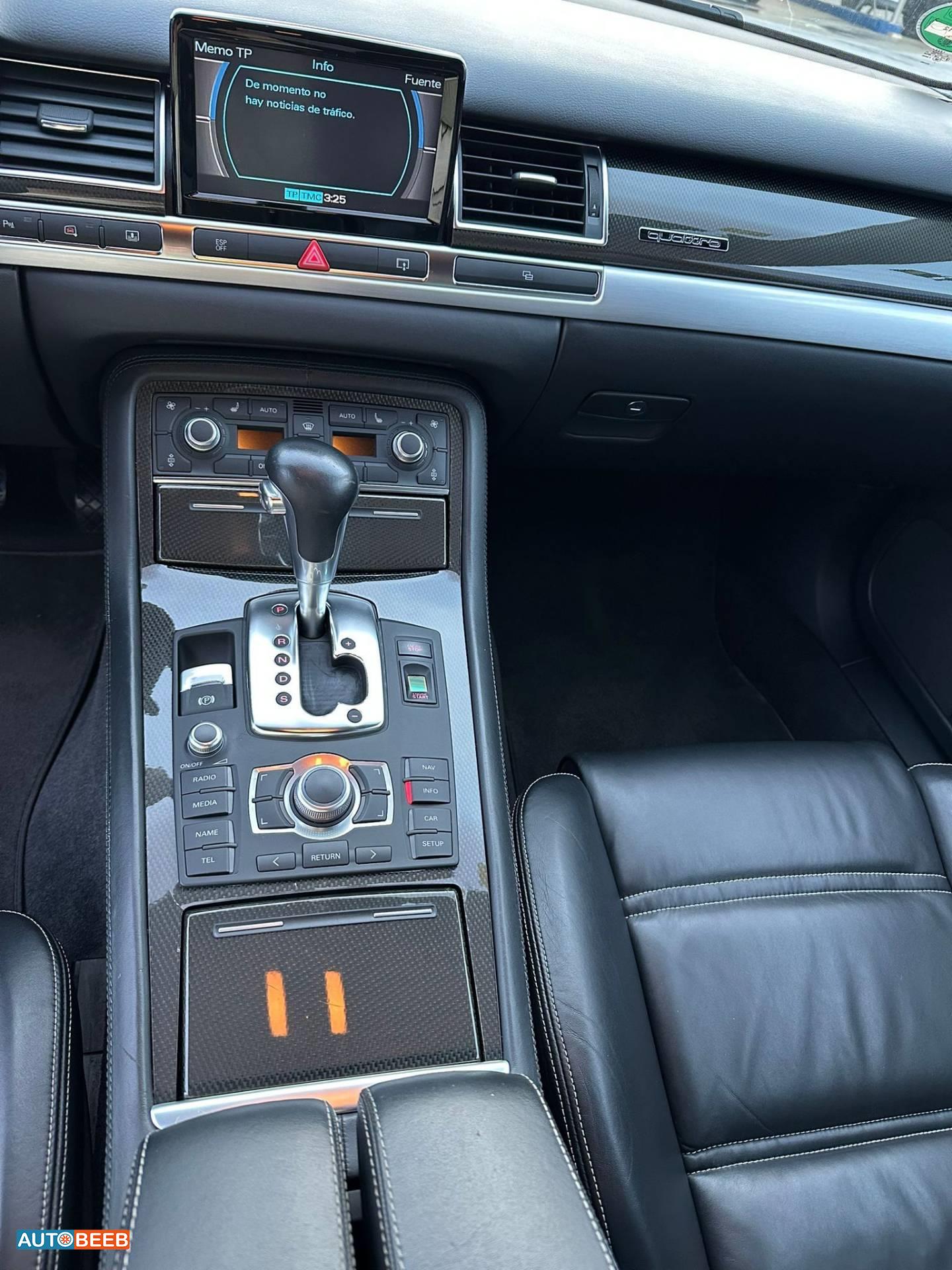 Audi S8 2008