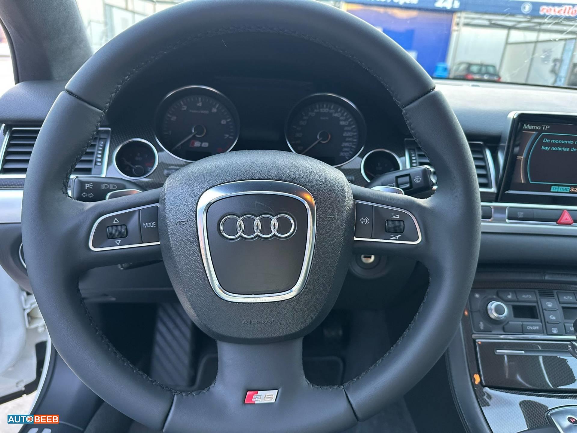 Audi S8 2008
