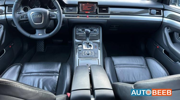 Audi S8 2008