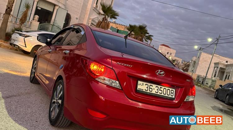 Hyundai Accent 2014