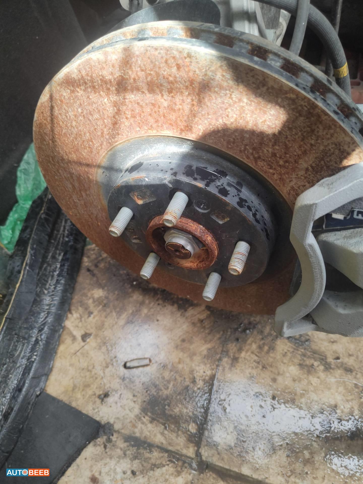 هب عجل امامي كيا سورينتو 2024 2025