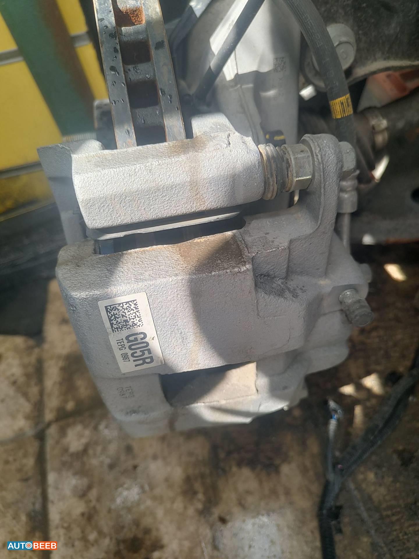 مخ بريك كيا سورينتو 2024 2025