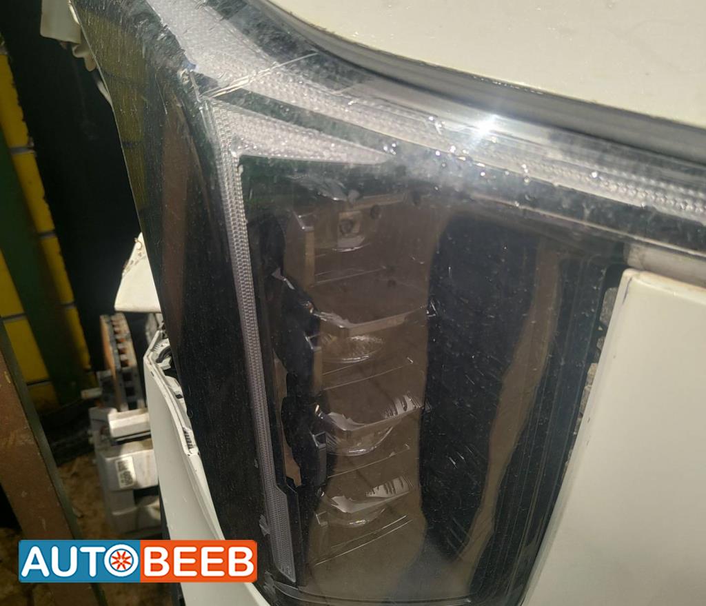 ضوء امامي يمين كيا سورينتو 2024 2025