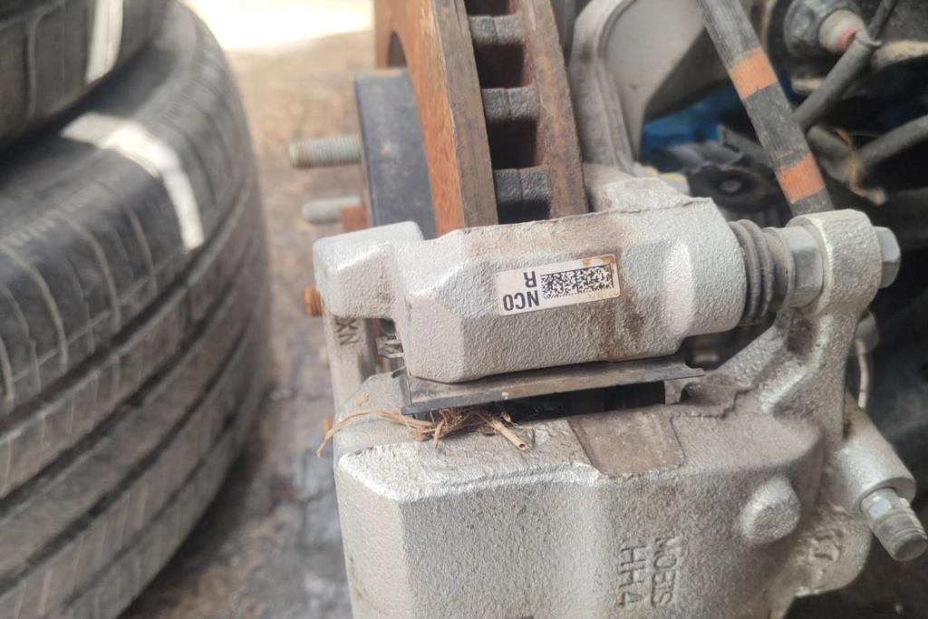 مخ بريك هيونداي ايونيك 5 2022 2023