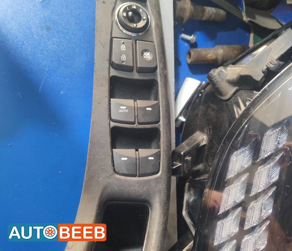 Cabin  Control buttons Hyundai Avante