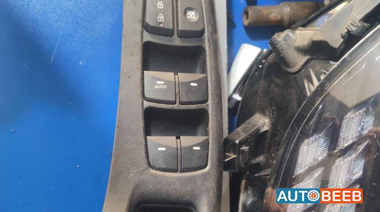 Cabin  Control buttons Hyundai Avante