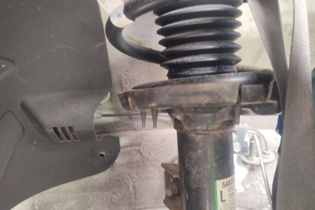  Shock Absorber KIA EV6