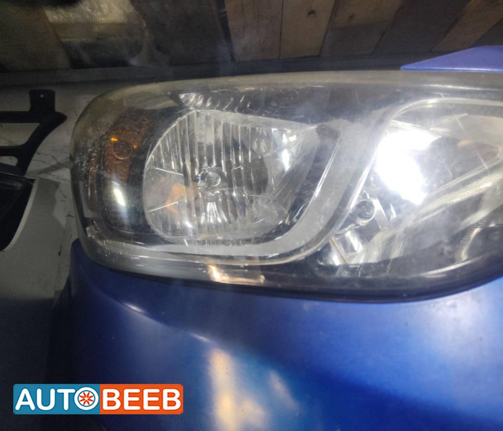 Lights Front light Hyundai i20