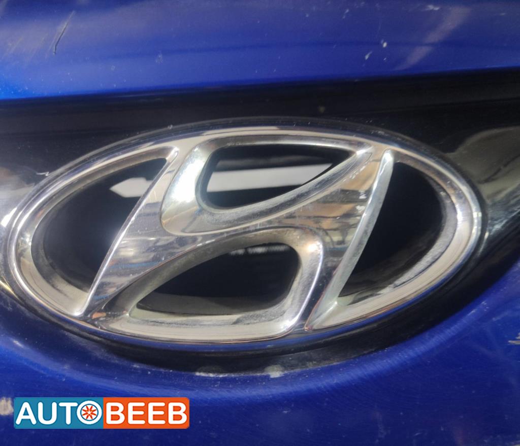 Body  Emblems Hyundai i20