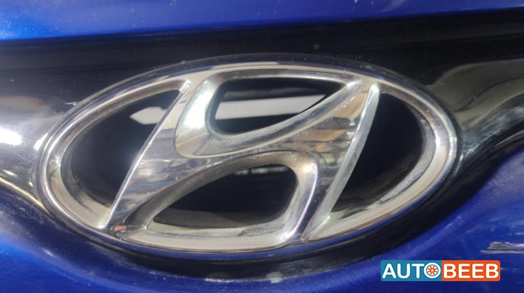 Body  Emblems Hyundai i20