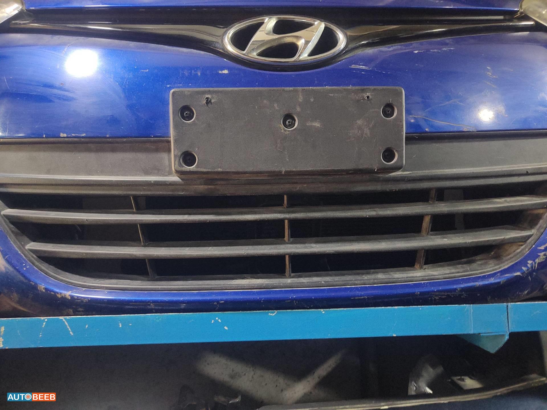Body  Grilles Hyundai i20