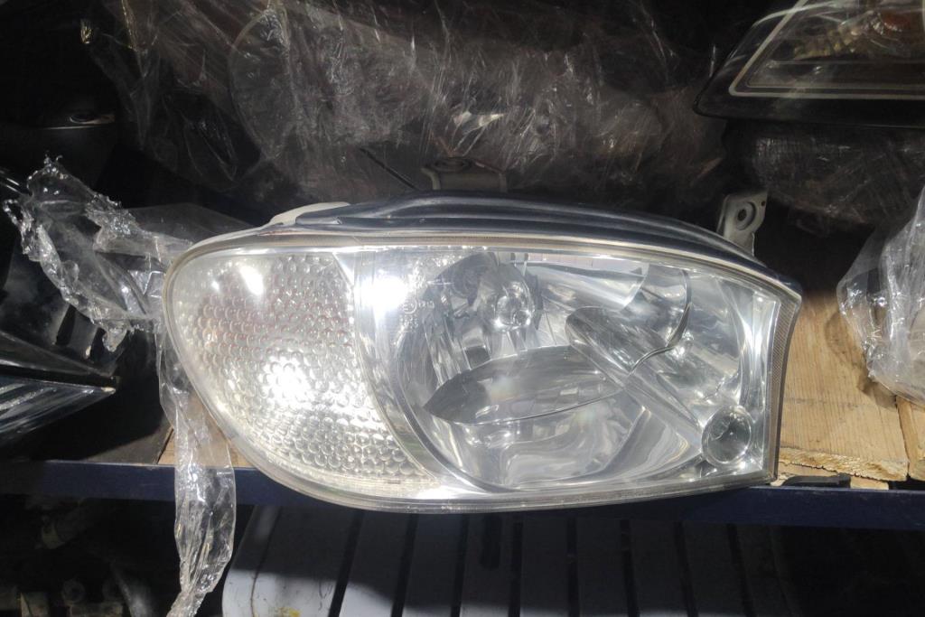 Lights Front light KIA Spectra