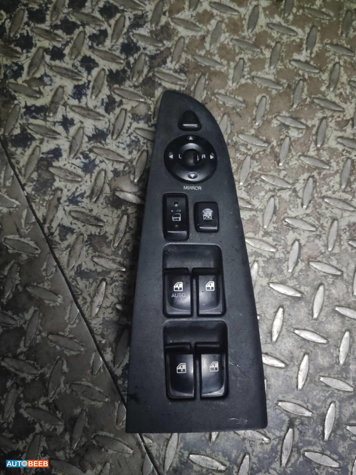 Cabin  Control buttons Hyundai Avante