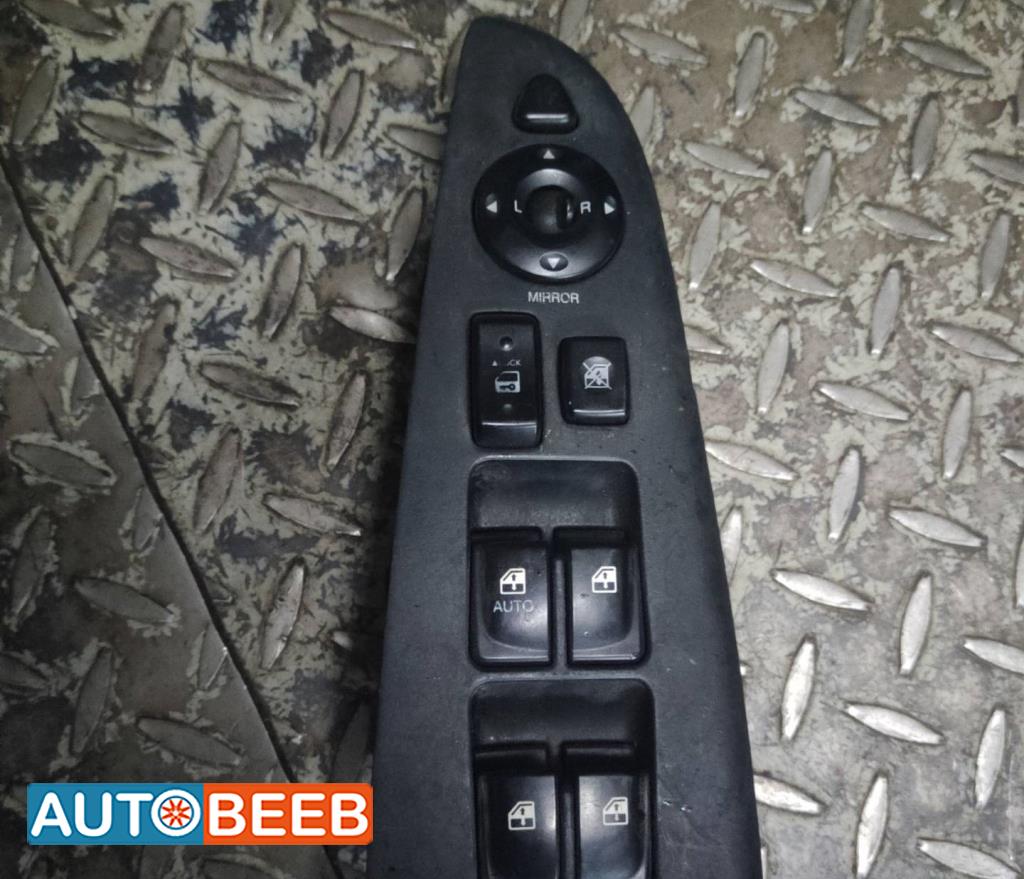 Cabin  Control buttons Hyundai Avante